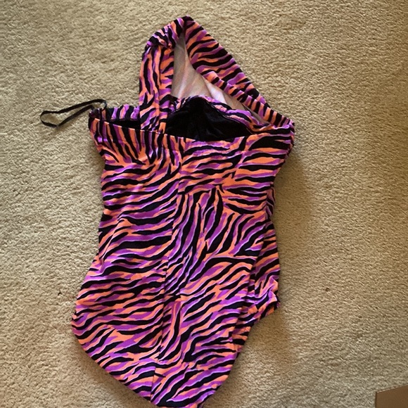 Miracle Suit size 10 never worn - Picture 3 of 5